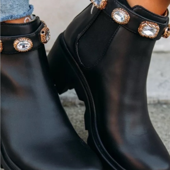 Steve Madden Lug Boots 8.5 Black Amulet - Picture 2 of 8